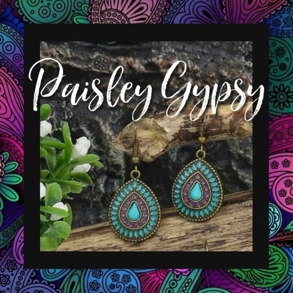 BEAUTIFUL BOHO DANGLING EARRINGS WITH ENAMEL DESIGN - Picture 1 of 1